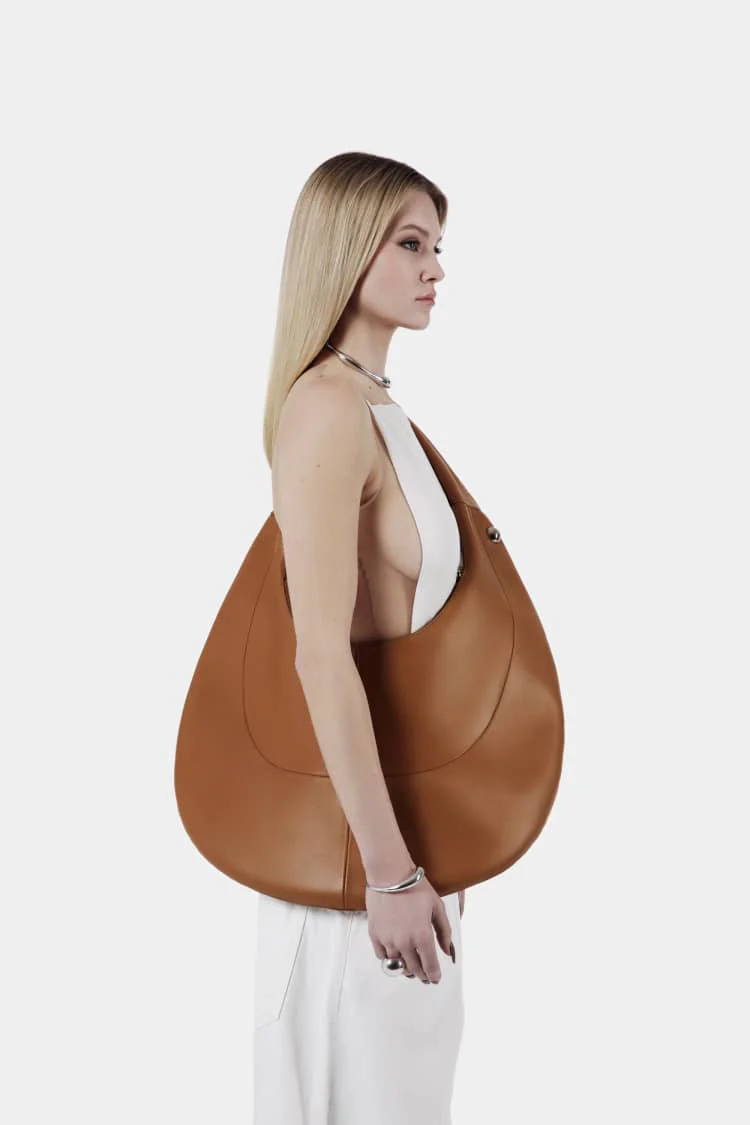 BE.U bag | large brown crossbody bag - Image 4