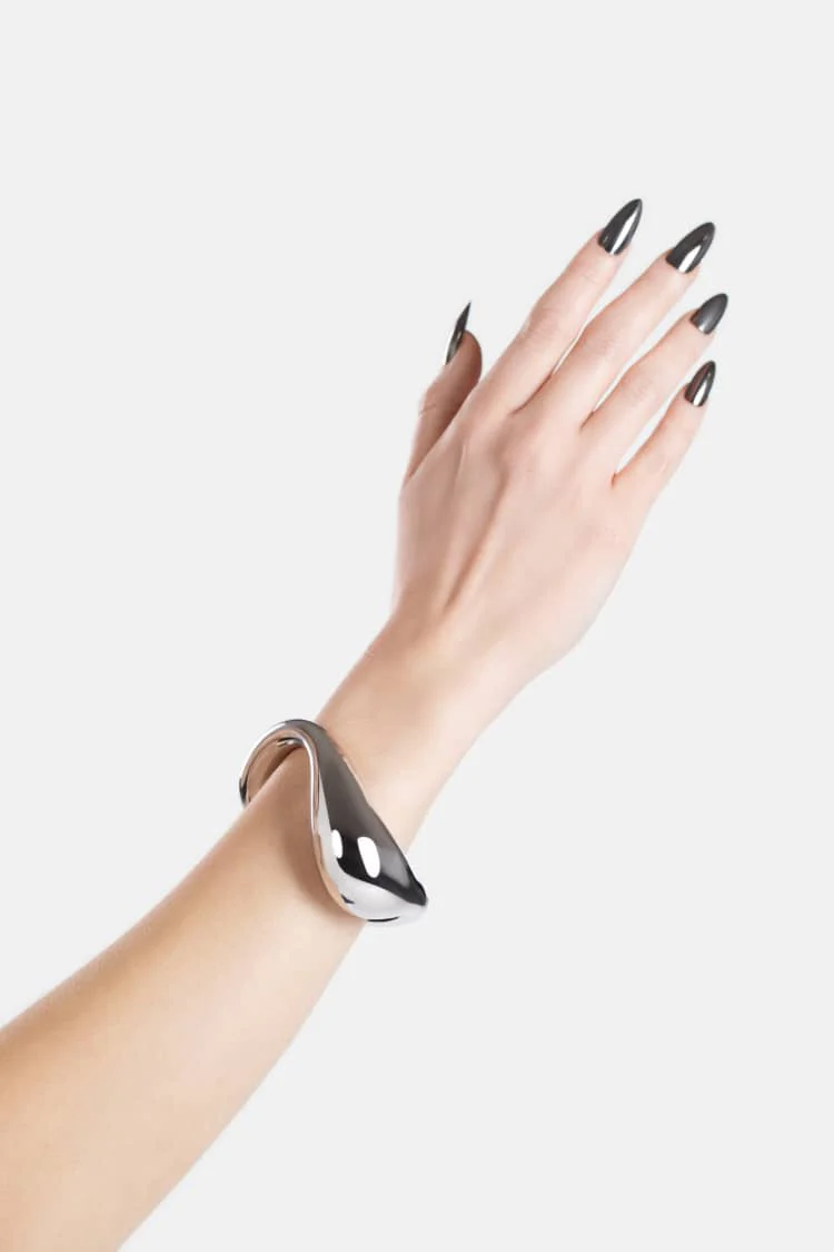 Bold Fluid Bracelet in Silver - Image 3