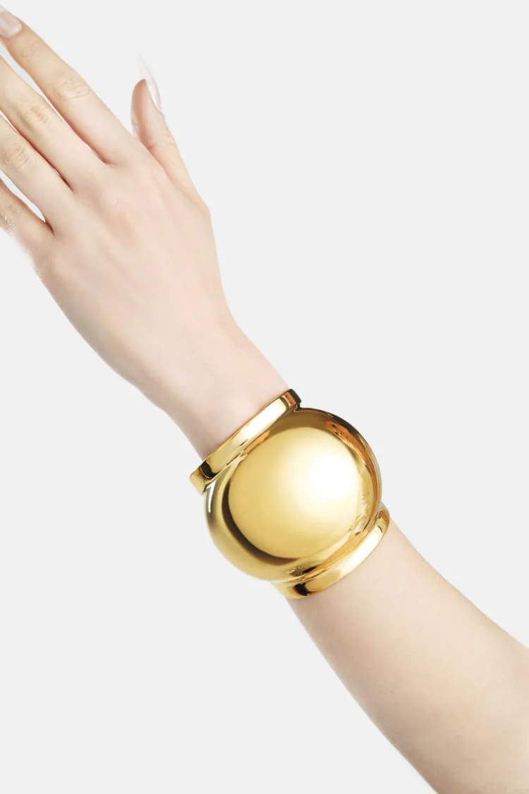 Casa Batlló ball bangle in gold