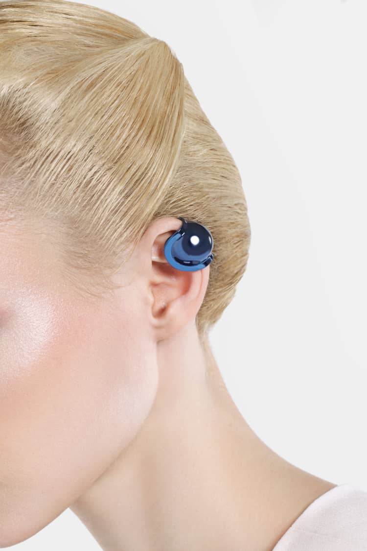 Casa Batlló ball earcuff in blue - Image 2