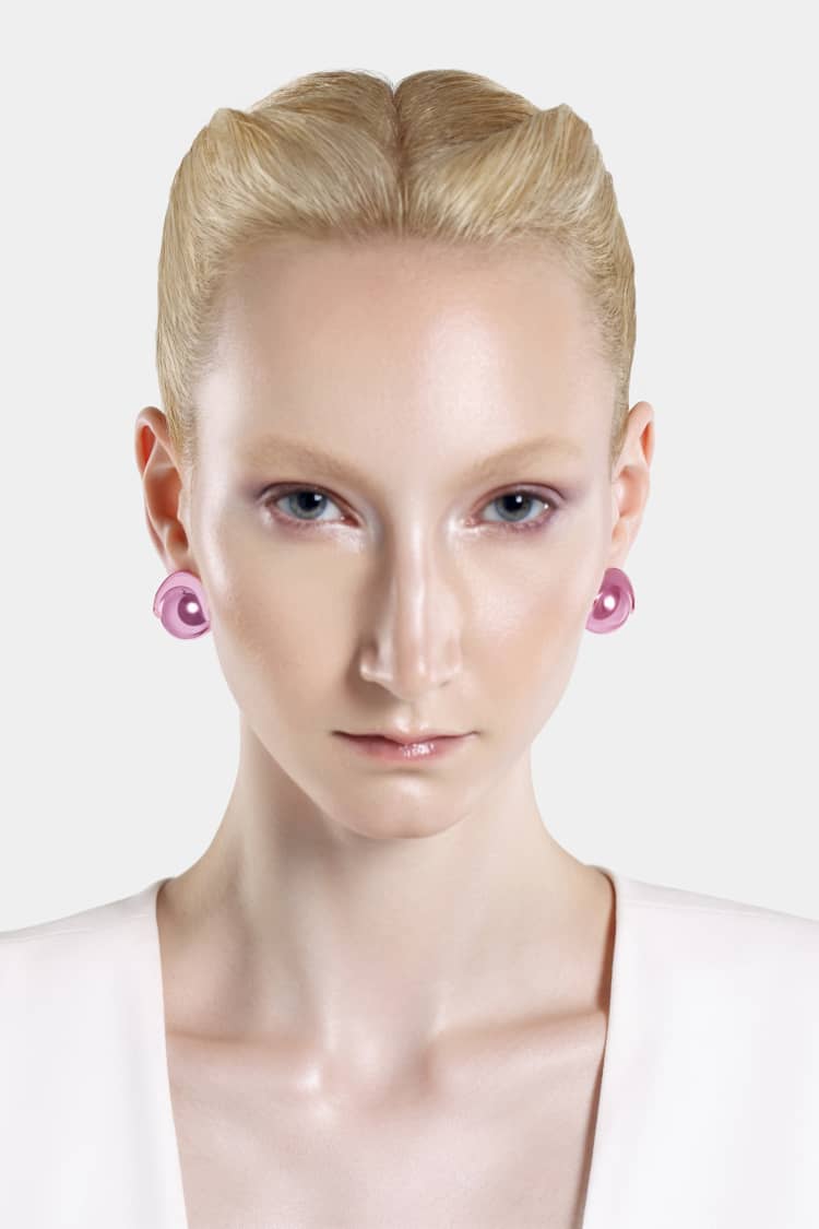 Casa Batlló ball earrings in rose - Image 3
