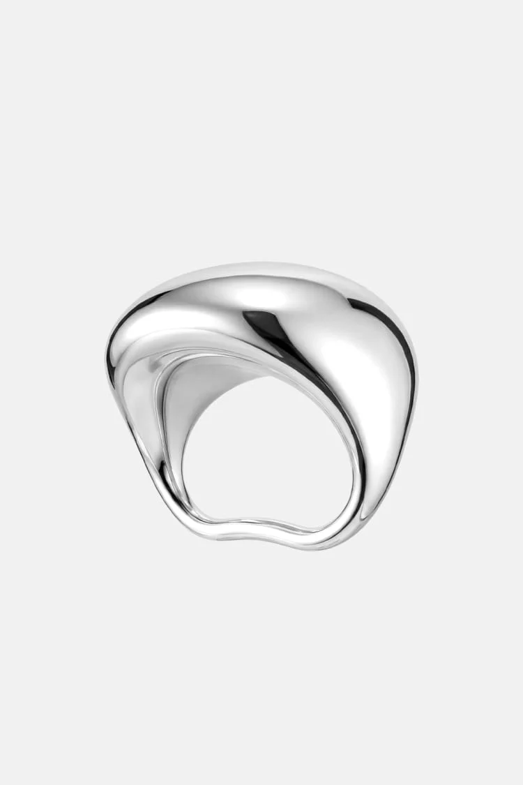 Double Finger Sculptural Ring in Silver - Image 4
