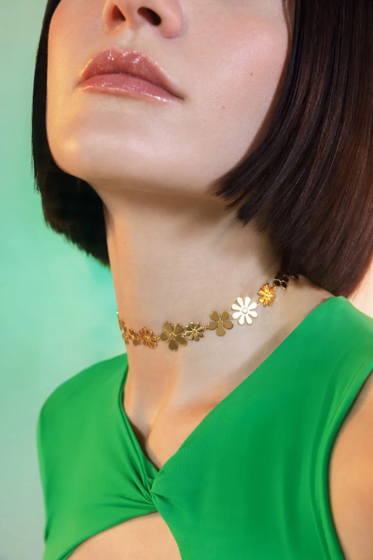 Gold Flower Choker Necklace