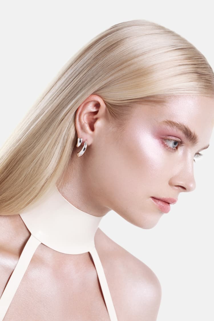 Fluid Drop Earrings - silver - Image 3