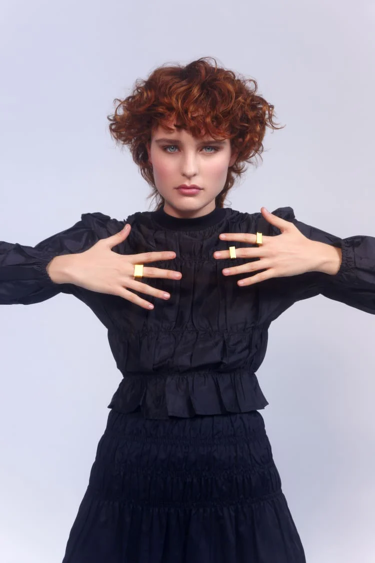Gold Square Ring - Image 4