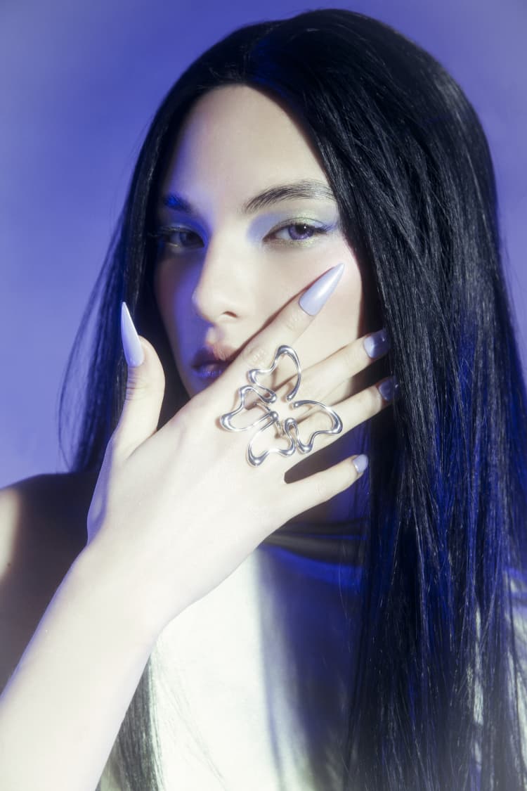 Large Silver Butterfly Ring - Image 2