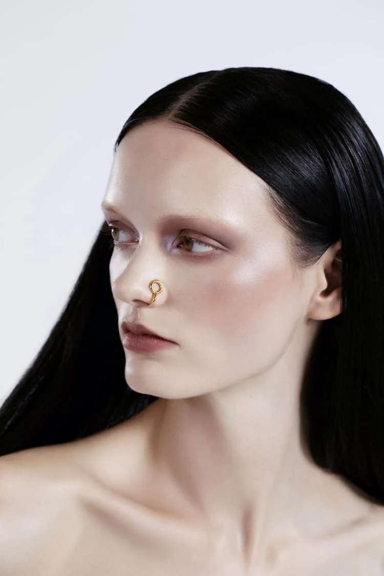 Gold Rounded Lip Cuff Jewelry - Image 2