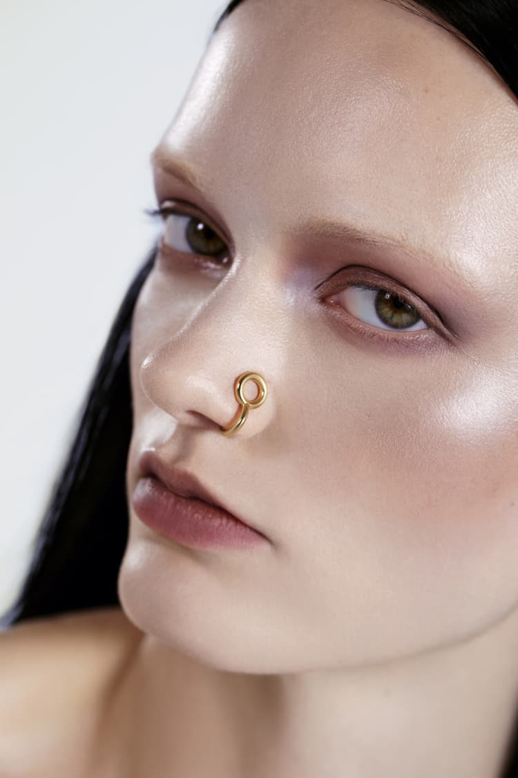 Gold Rounded Lip Cuff Jewelry - Image 3