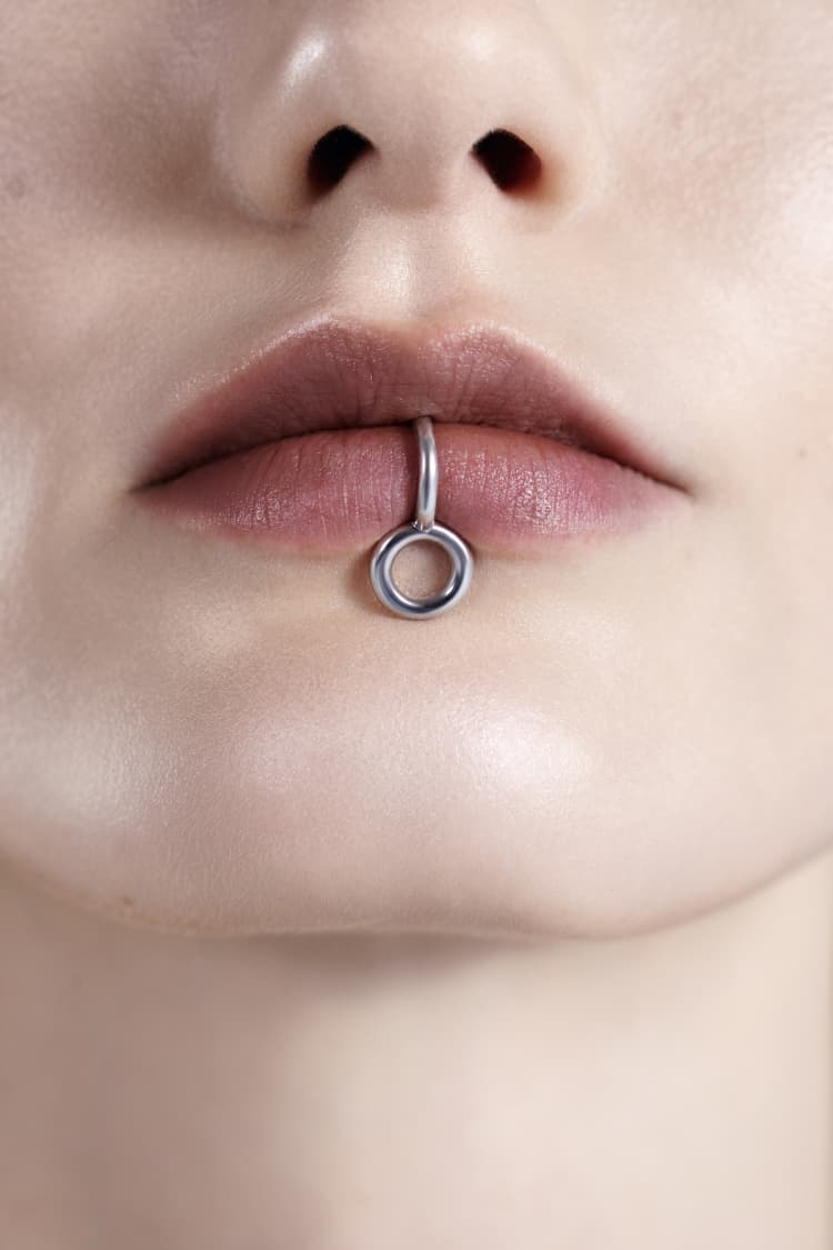 Silver Rounded Lip Cuff Jewelry - Image 3