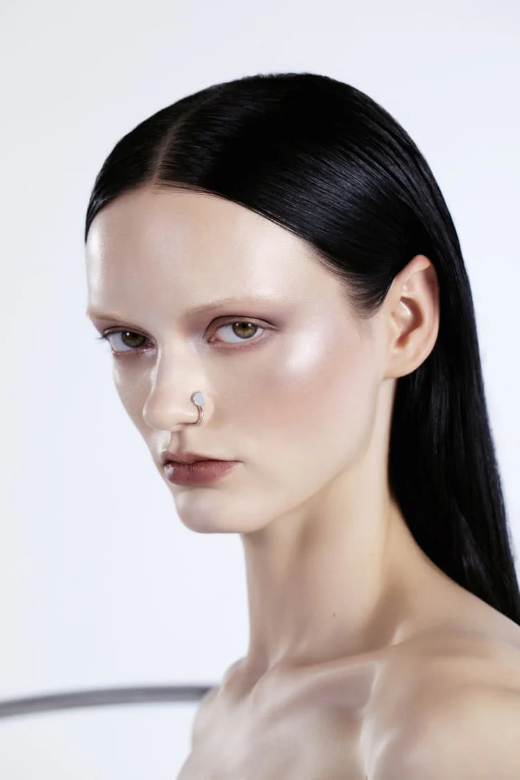 Silver Lip Cuff Jewelry - Image 2