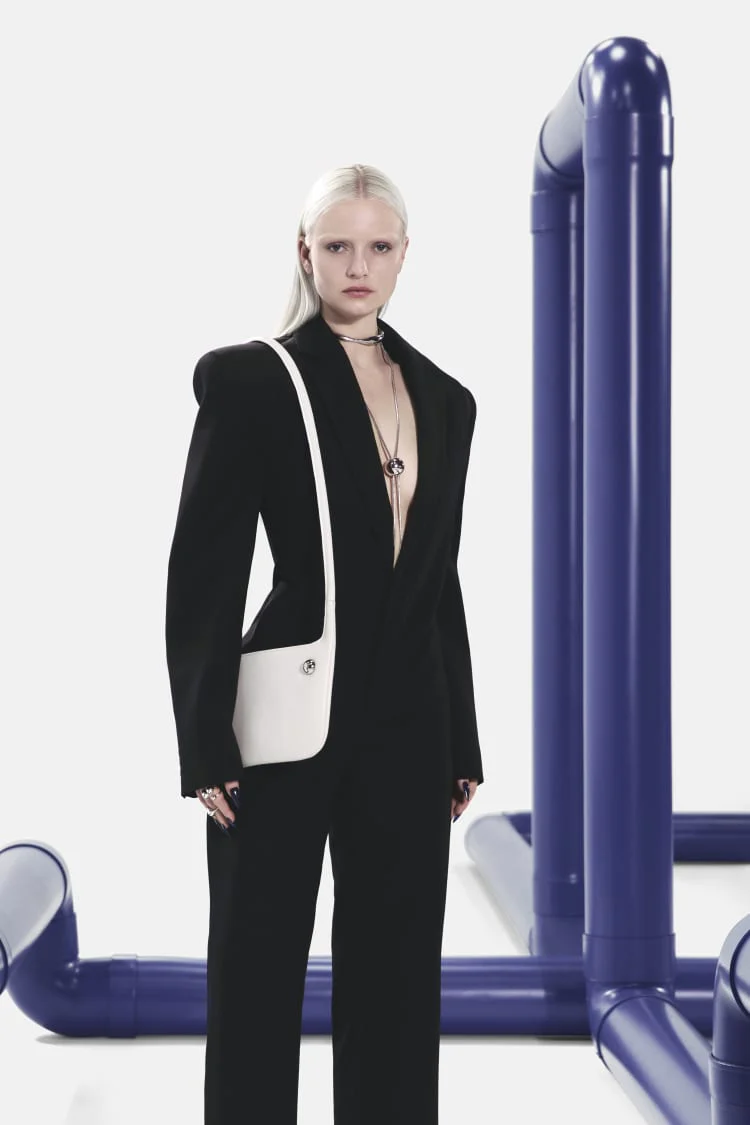 LOCK bag | white clutch bag - Image 8
