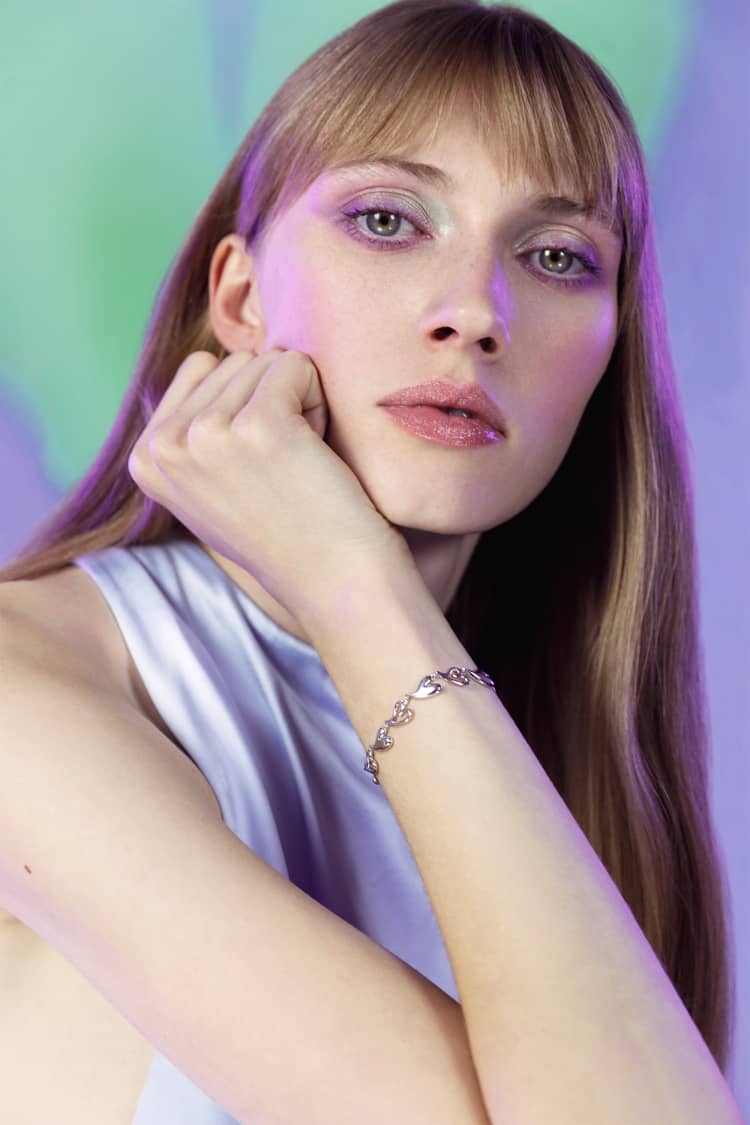 Silver Love Heart Bracelet - Image 2