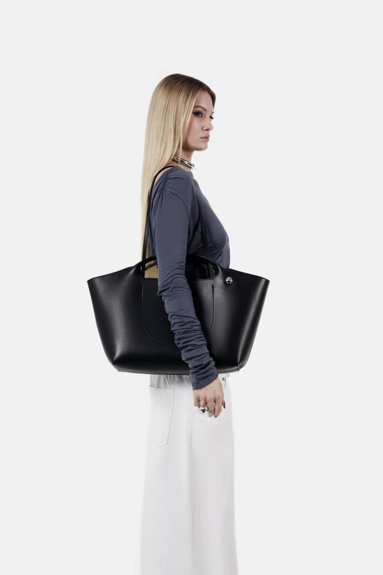 MYSON bag | black tote bag - Image 4