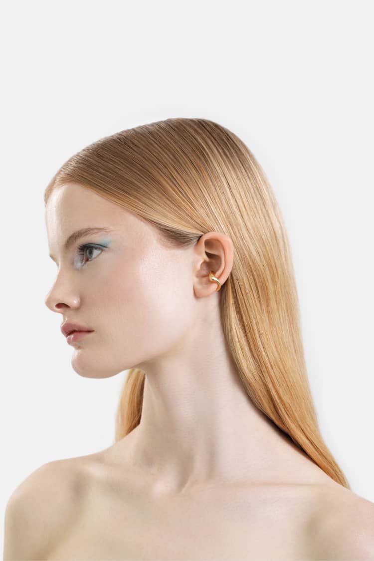 organic hoodie earcuff in gold - Image 3