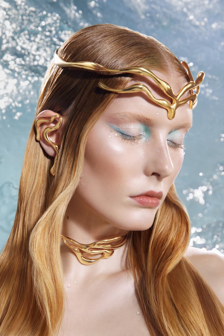 organic-shaped crown in gold - Image 2