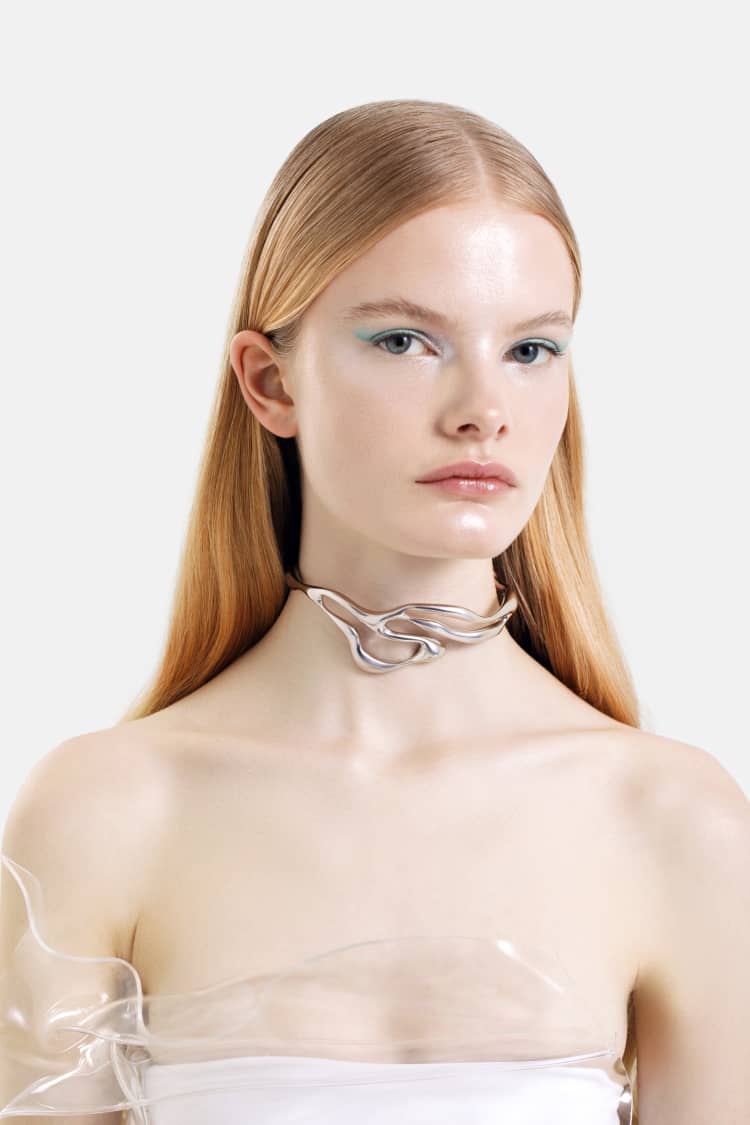 organic-shaped necklace in silver