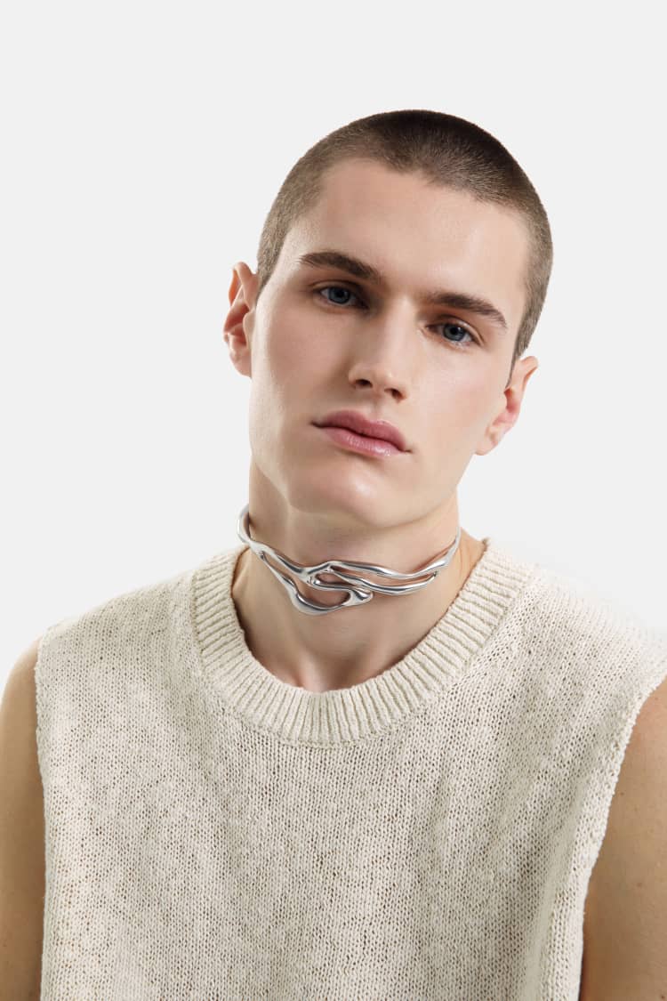 organic-shaped necklace in silver - Image 2