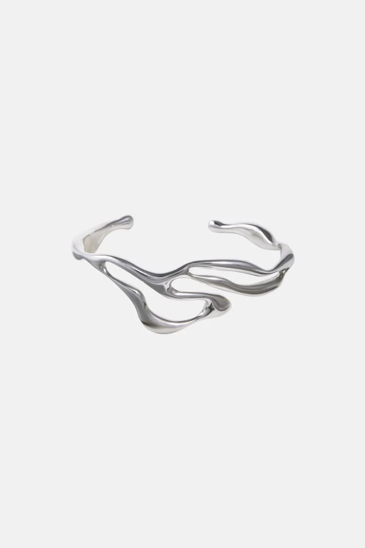 organic-shaped necklace in silver - Image 4
