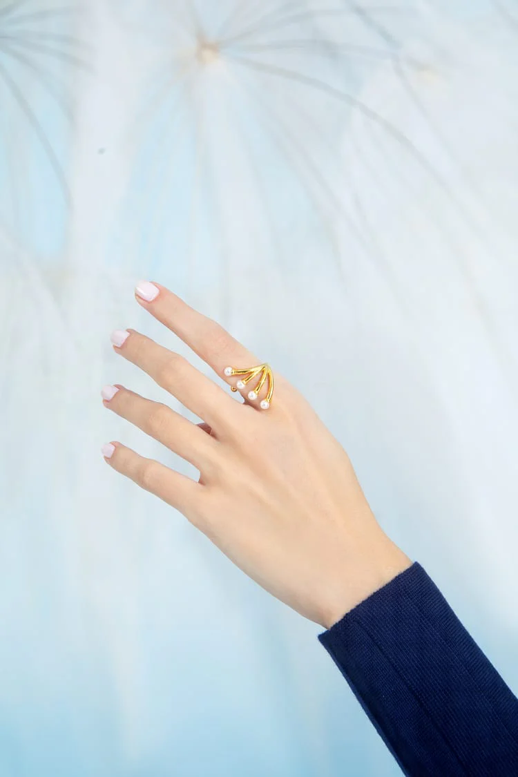Pearl Tiara Ring