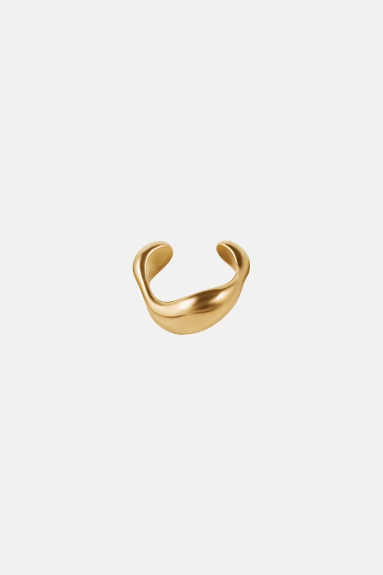 puffed gold ring