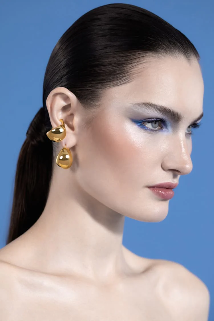 Sculptural Ear Cuff in Gold - Image 5