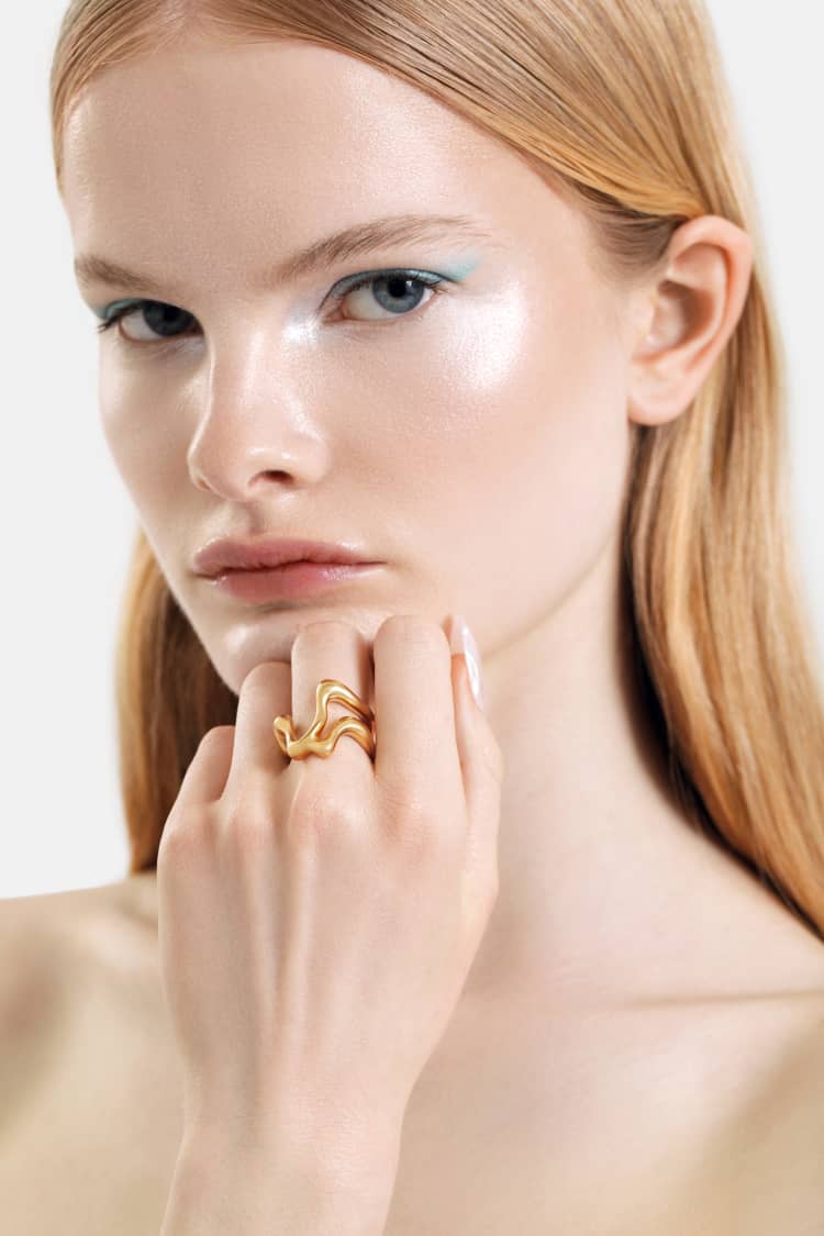 sculptural gold ring - Image 3