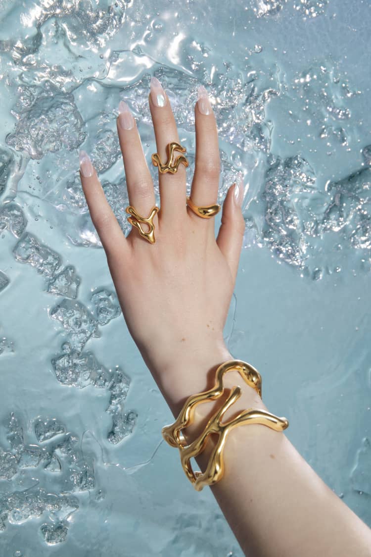 sculptural gold ring - Image 4
