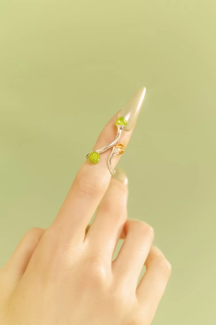 Silver Bold Midi Ring with Topaz and Opal Crystals