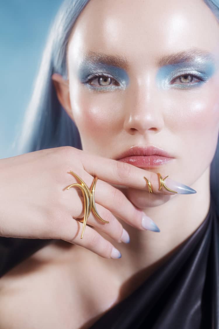 Gold Spiked Finger Ring - Image 4