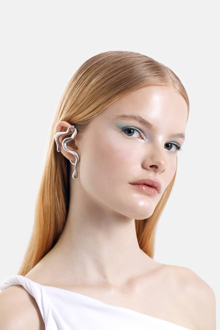 undulating earcuff in silver - Image 4