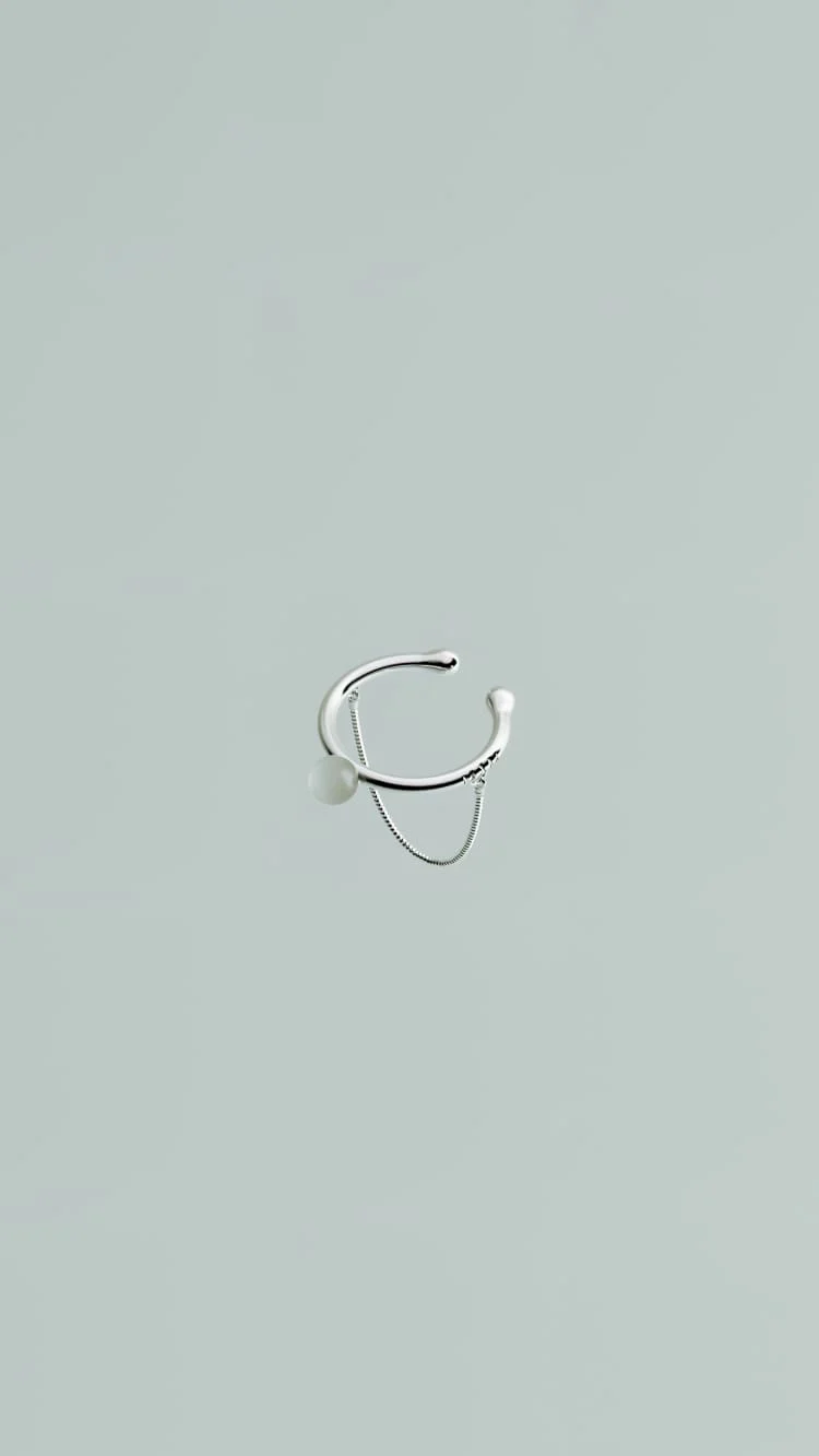 Silver Nail Ring with Chain - Image 4